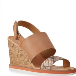 Dolce Vita Lizzie Wedge.  Size 7.5.